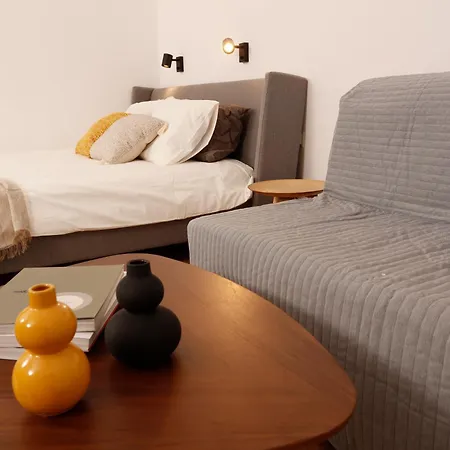 Retreat Concept Apartment *