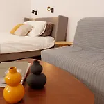 Retreat Concept * 부쿠레슈티