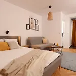 Retreat Concept 아파트